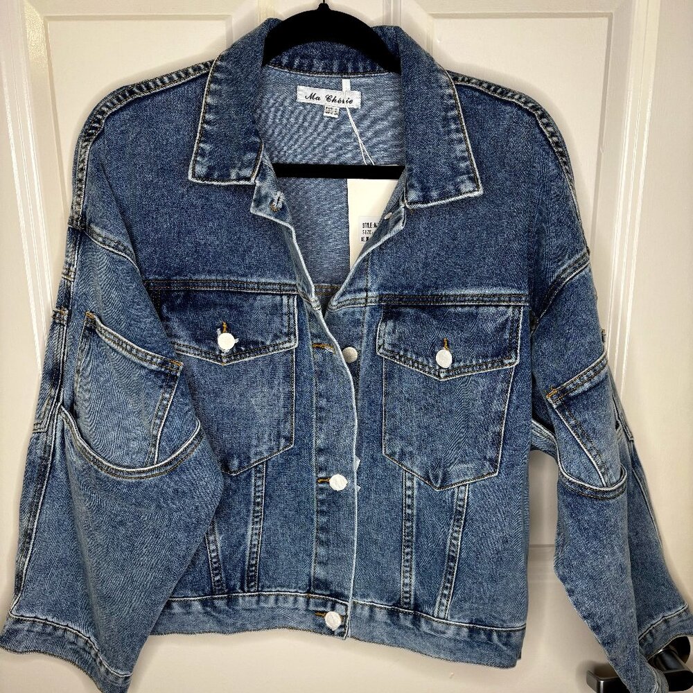 90s Style Light Wash Button-Up Denim Jacket